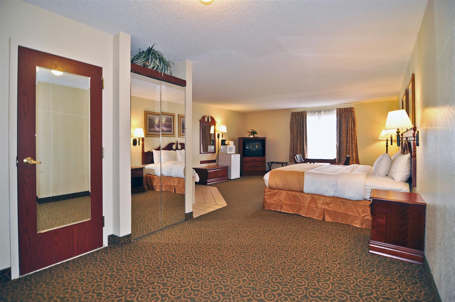 Best Western Gardendale Экстерьер фото