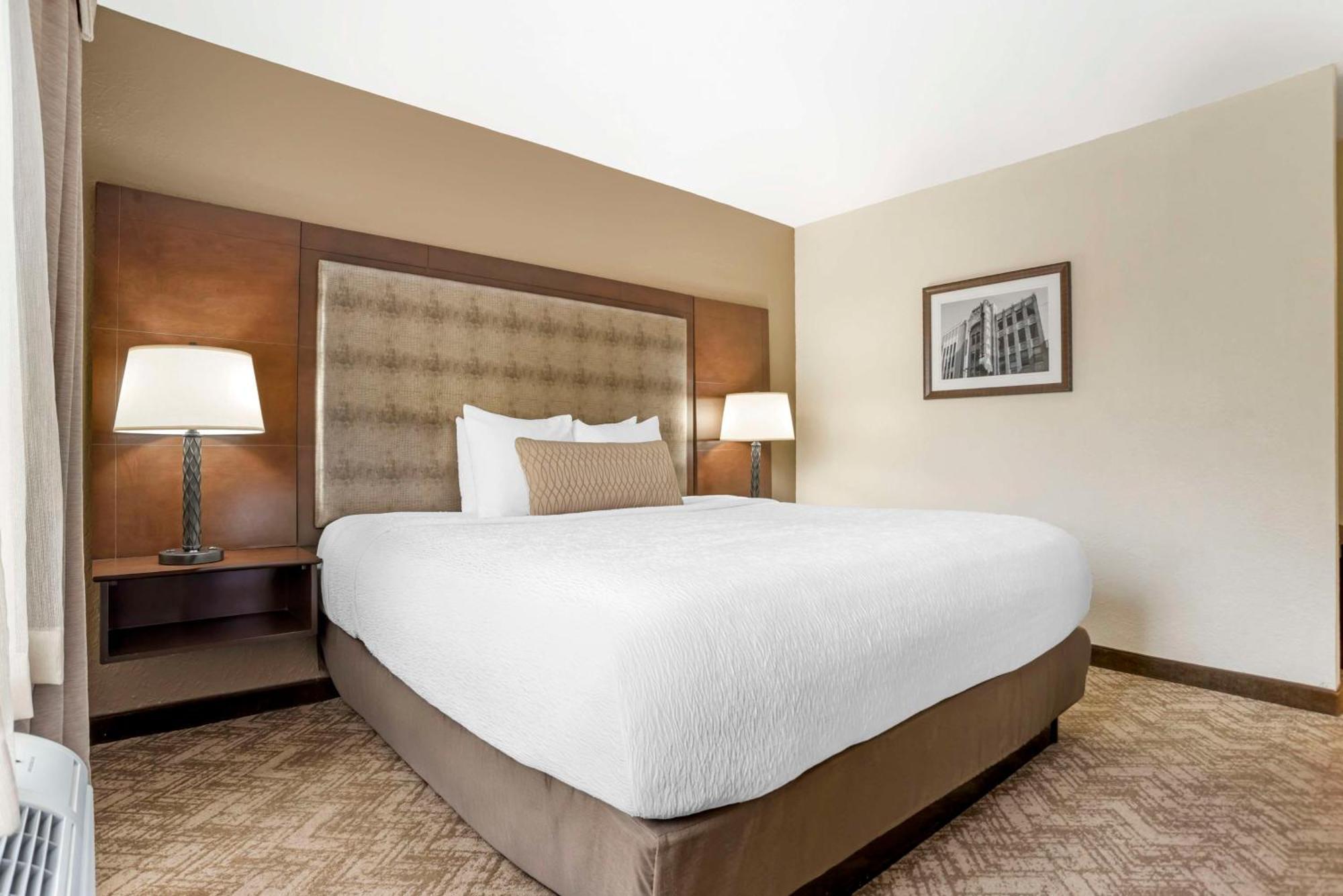 Best Western Gardendale Экстерьер фото